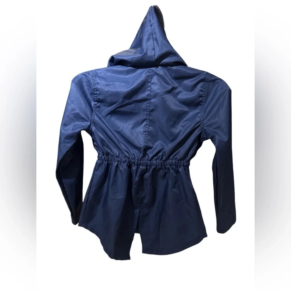 3/$20 Belle du Jour Girls Navy Blue Hooded Jacket Sequin Accents Size‎ M